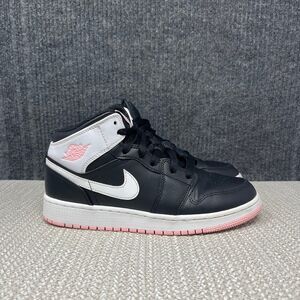 Nike Air Jordan 1 Mid Arctic Punch Black White Pink Women’s 7 (5.5Y) 555112-061